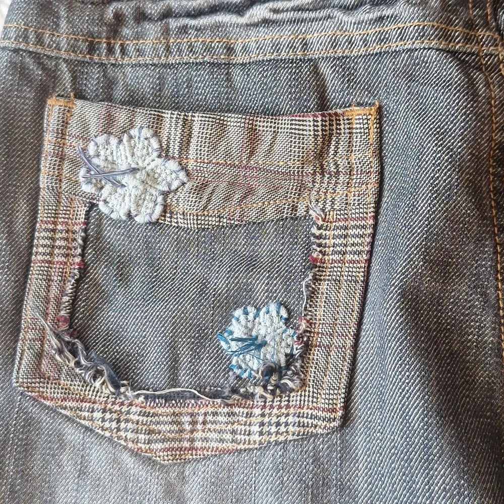 AMIRI Checkered Denim with Embroidered Details - Picture 4 of 12